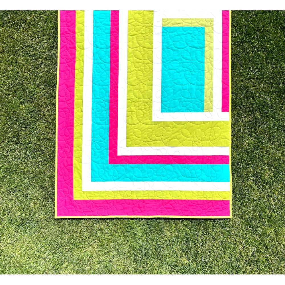 Baby/lap homemade quilt 49”x59”